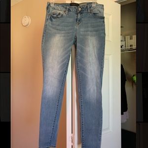 Aeropostale skinny jeans